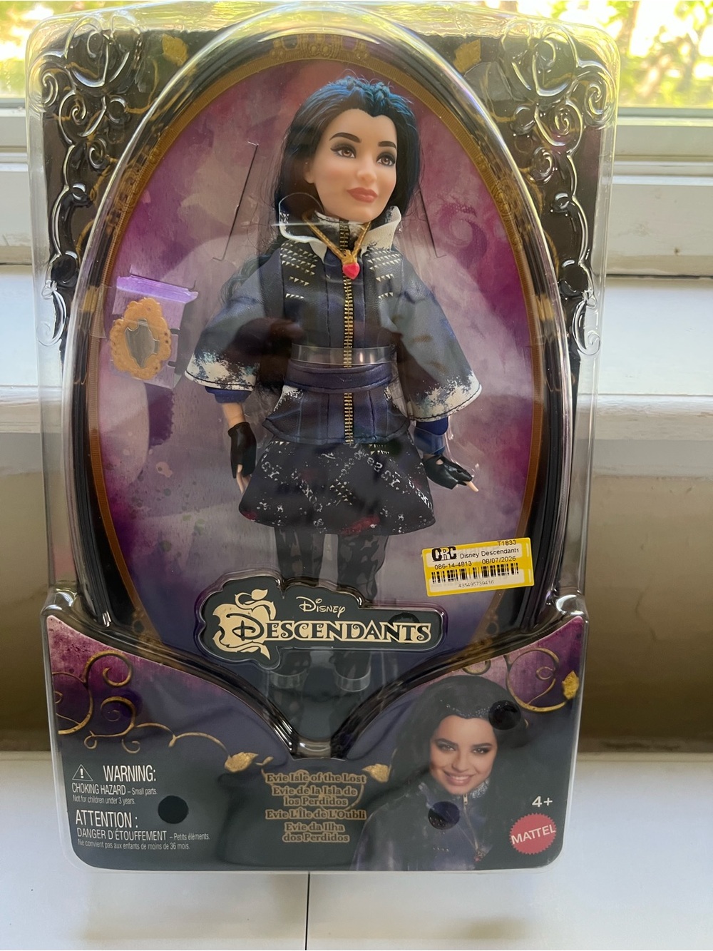Disney Descendants Evie Isle of the Lost Anniversary Doll